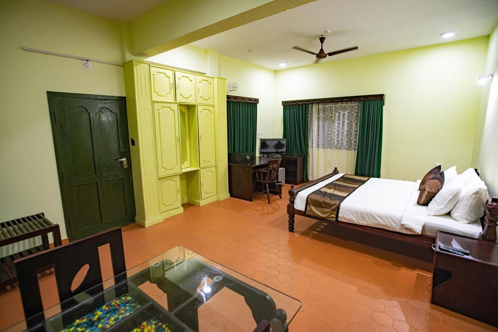 Krishna Beach Resort Kannur Extérieur photo